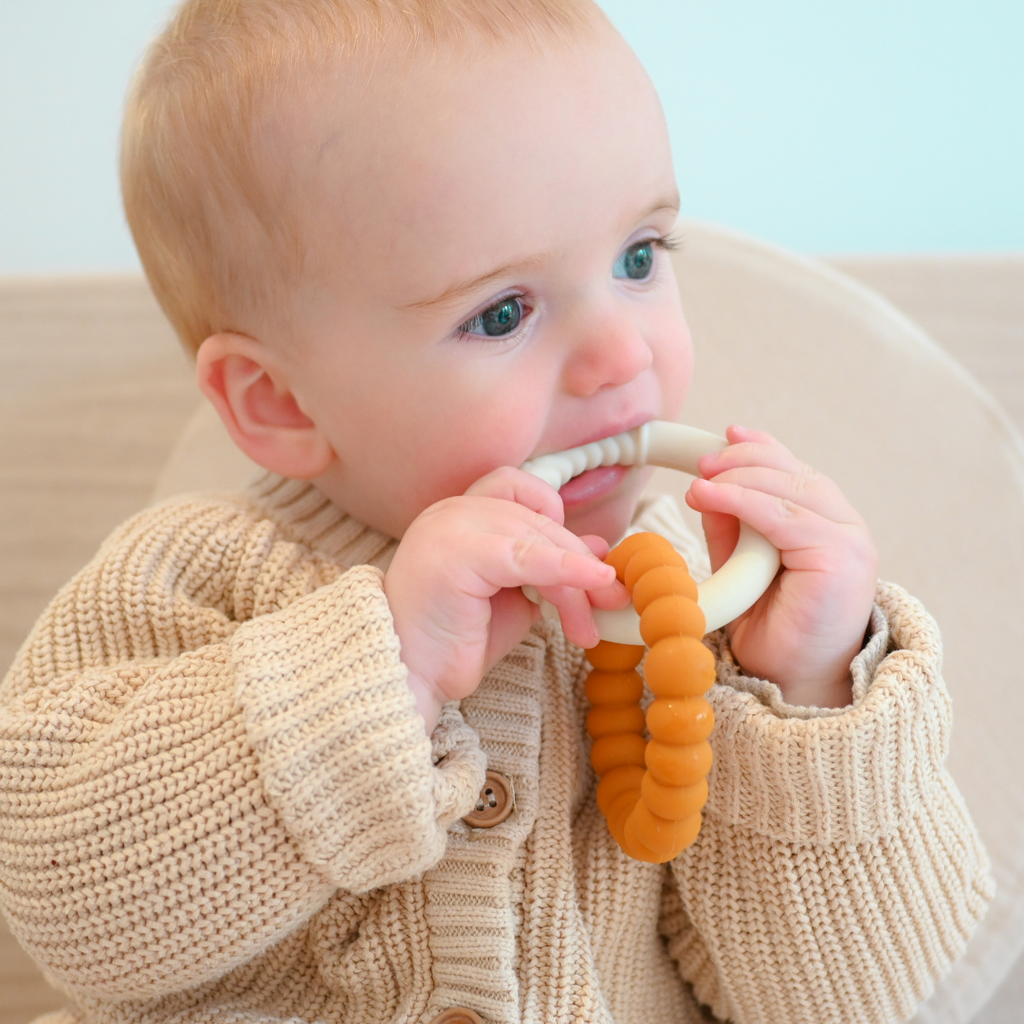 Sunshine Teether - Berry & Sage