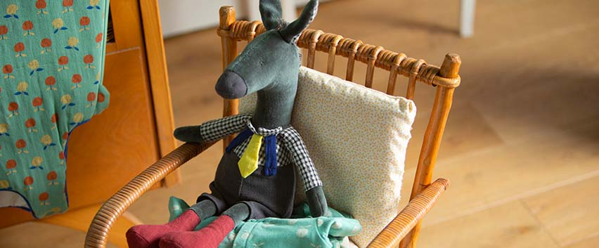 Pomme De Bois - Activity Donkey